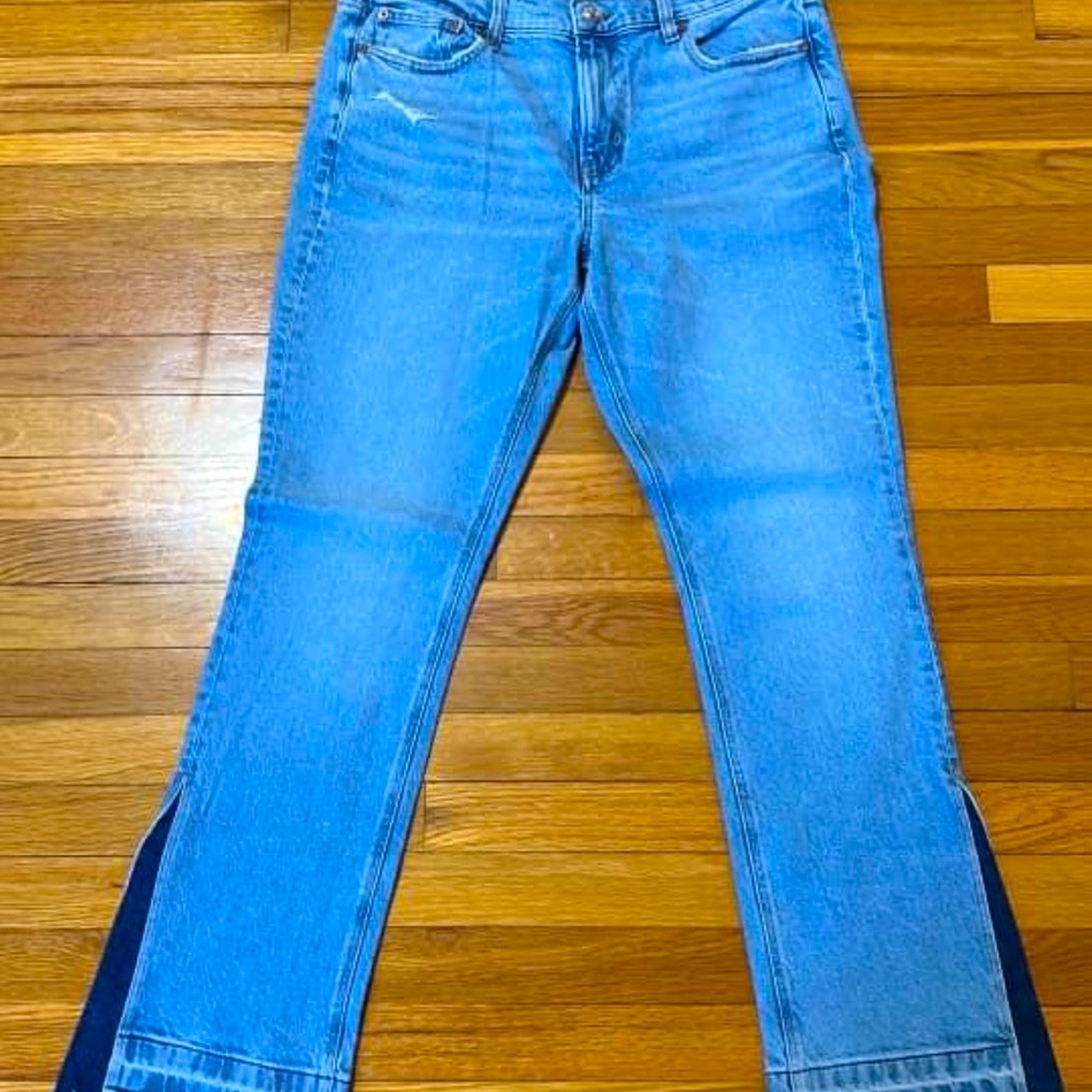 American Eagle jeans.